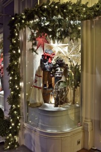 Ralph-Lauren-windows-London-17